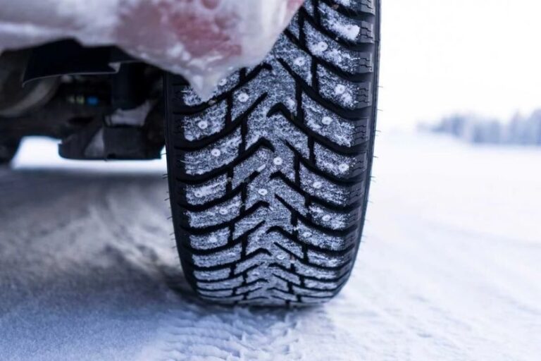 Read more about the article Snow Tires Vs. All-season Tires