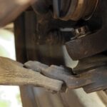 Bad Ball Joint Symptoms – How to Tell If Ball Joints Are Bad