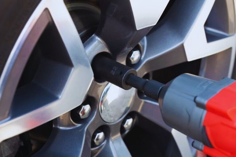 Read more about the article Lug Nut Torque [Specs and Spec Chart]