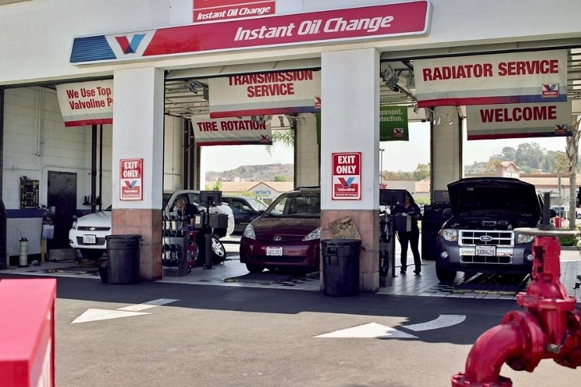 valvoline oil service prices