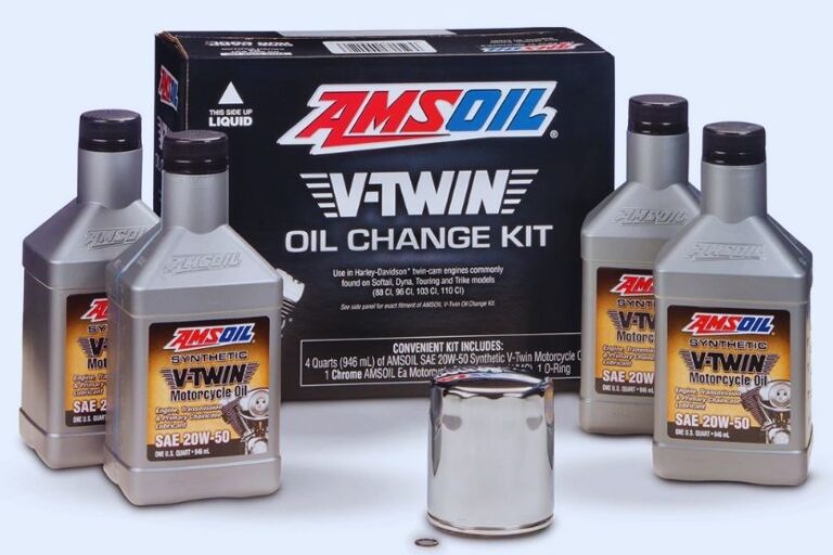 Read more about the article Amsoil Vs Royal Purple – Which Is the Better Oil?