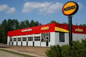 Read more about the article Midas Oil Change Prices – How Much Does It Cost?