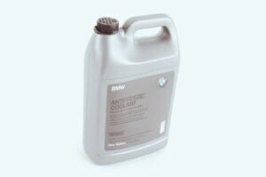 Read more about the article The Best Coolant for BMW – Top 7 BMW Antifreeze Coolants