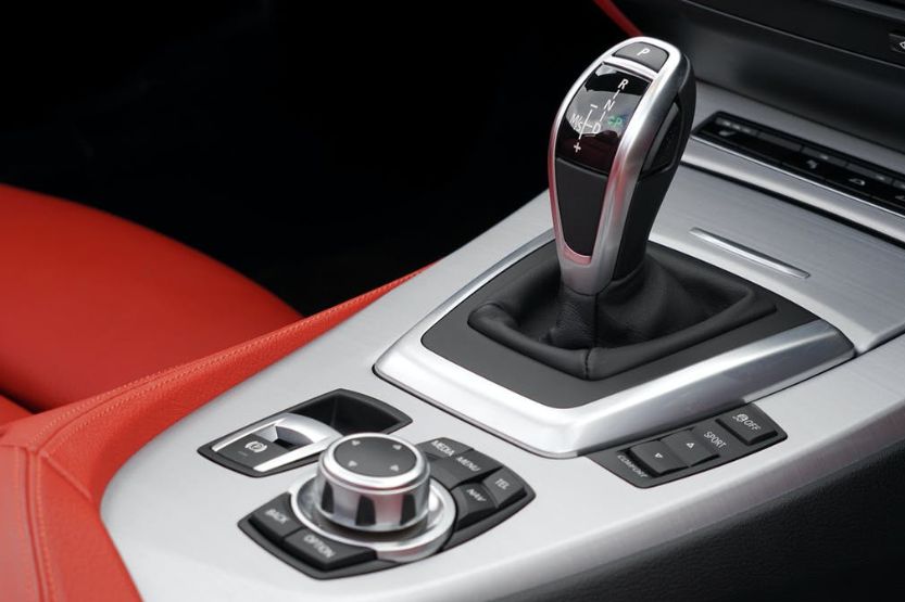 What Does the S Mean On Gear Shift? - In The Garage with