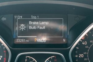 Read more about the article Brake Lamp Bulb Fault – Causes for This Ford Focus and Escape Warning Light