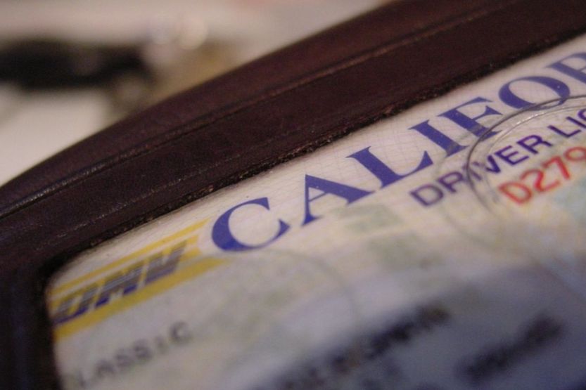 what is the california driver's license issue what issue date