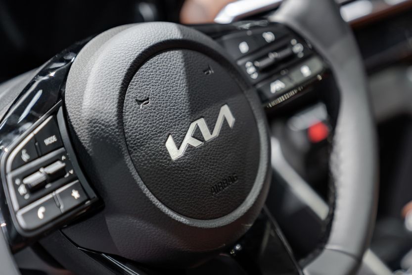 what to do if the kia steering wheel locked and key won't turn